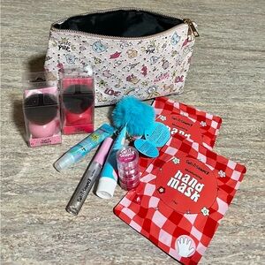 11-Pack Sweet & Shimmer Cute Variety Pack in Cosmetic Bag with Accessories